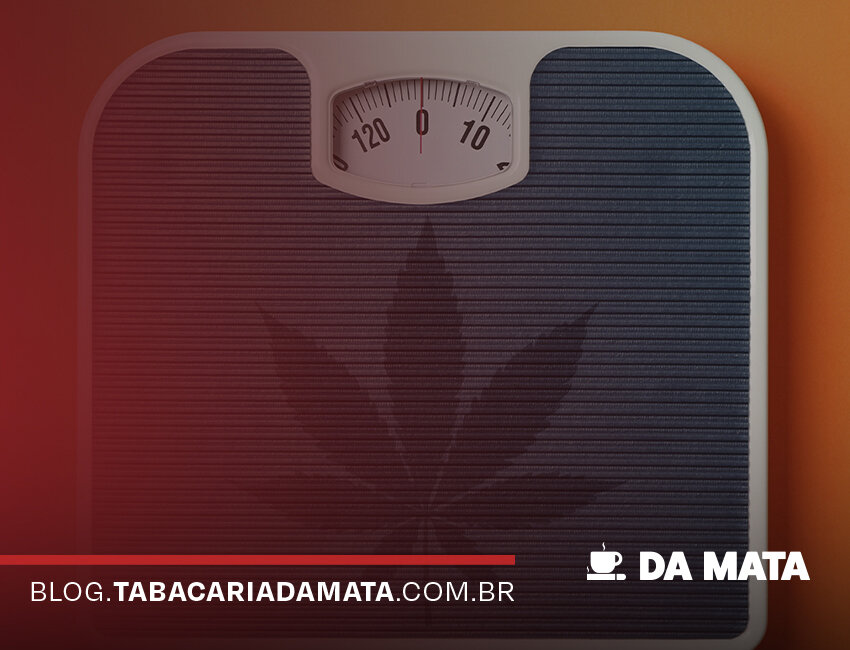 Balança com design de folha de maconha