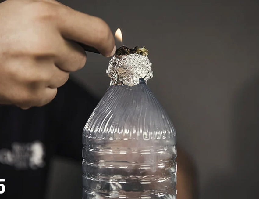 bong improvisado com uma garrafa pet de água 500ml