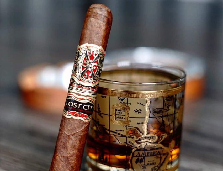 Como apreciar os sabores do charuto? Charuto e conhaque